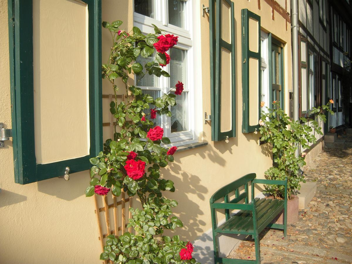 Ferienwohnungen Zur Kaiserstrasse Quedlinburg Esterno foto